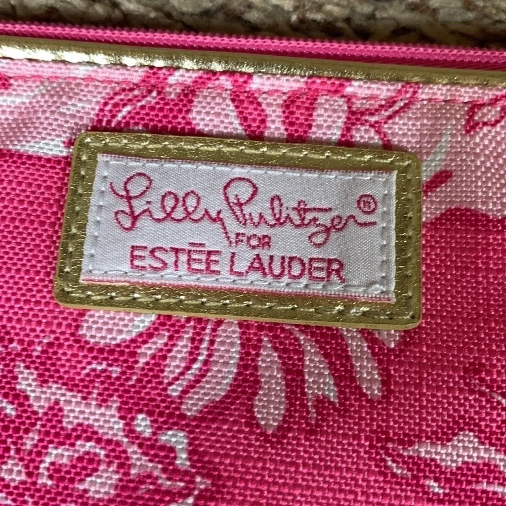 Lilly Pulitzer for Estée Lauder pink floral cosmetic / makeup bag New